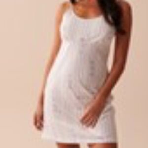 NWT LA VIE EN ROSE THIN STRIP NIGHT TIE